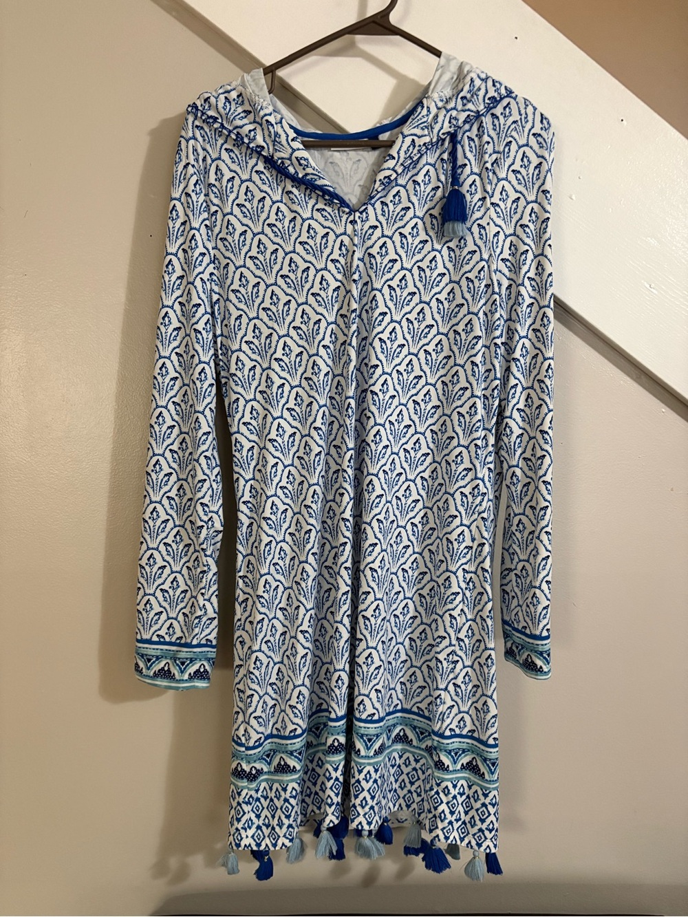 Cabana Life Blue & White Hooded Long-Sleeve Tassel Dress small